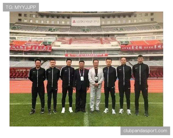 足球补时规则详解：判定标准与裁判裁量权解析